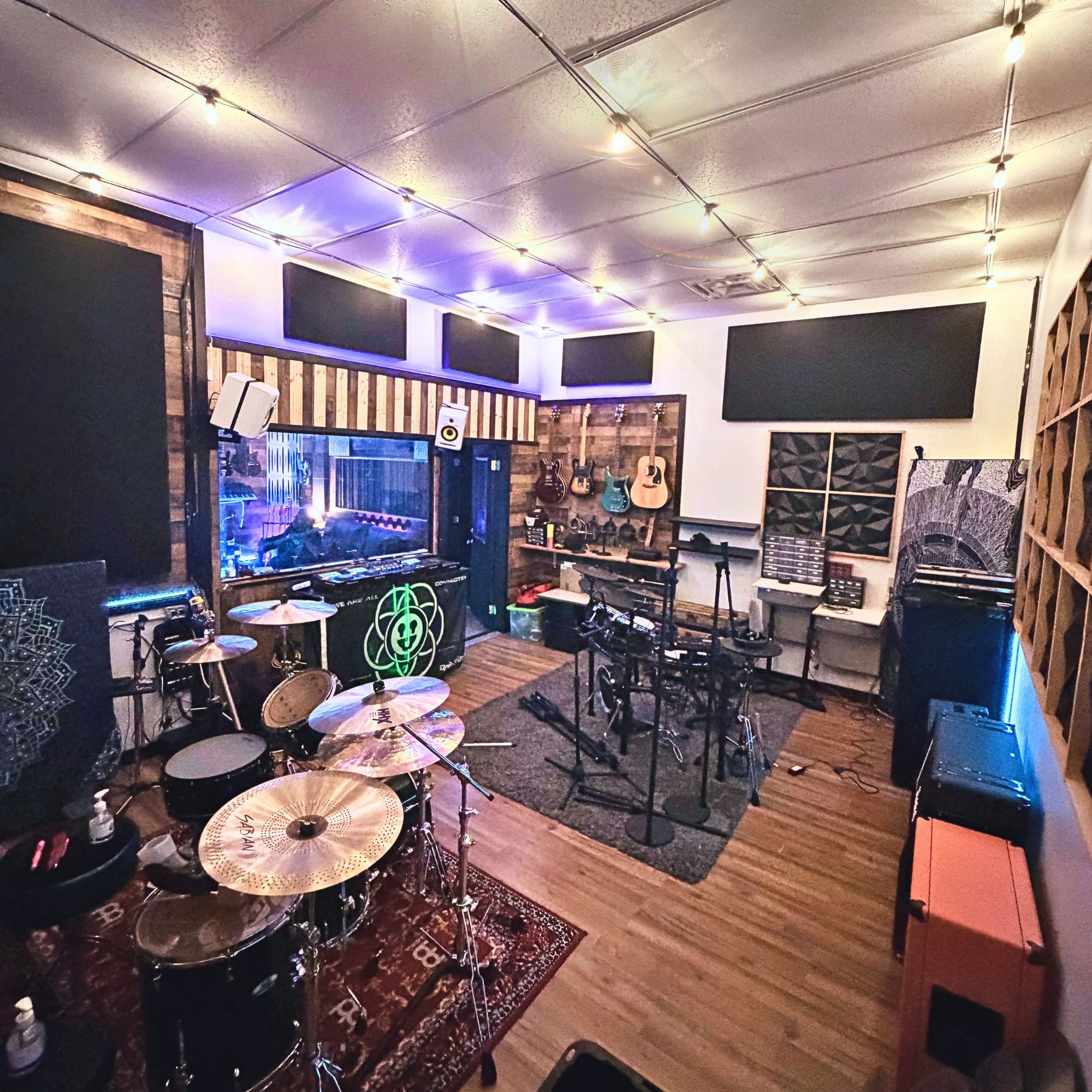 Live Room